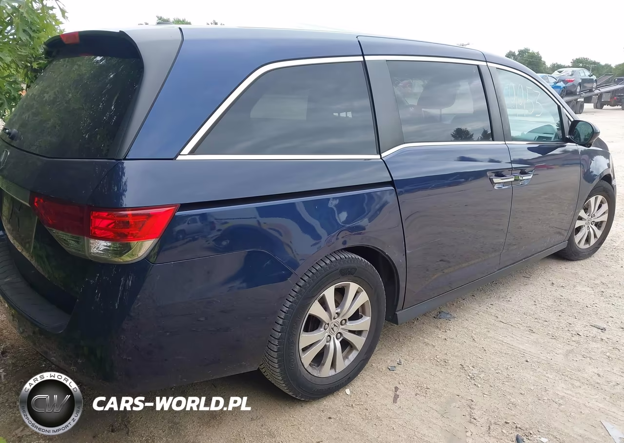 2015 Honda Odyssey Ex-L VIN:5FNRL5H66FB008697 - 4