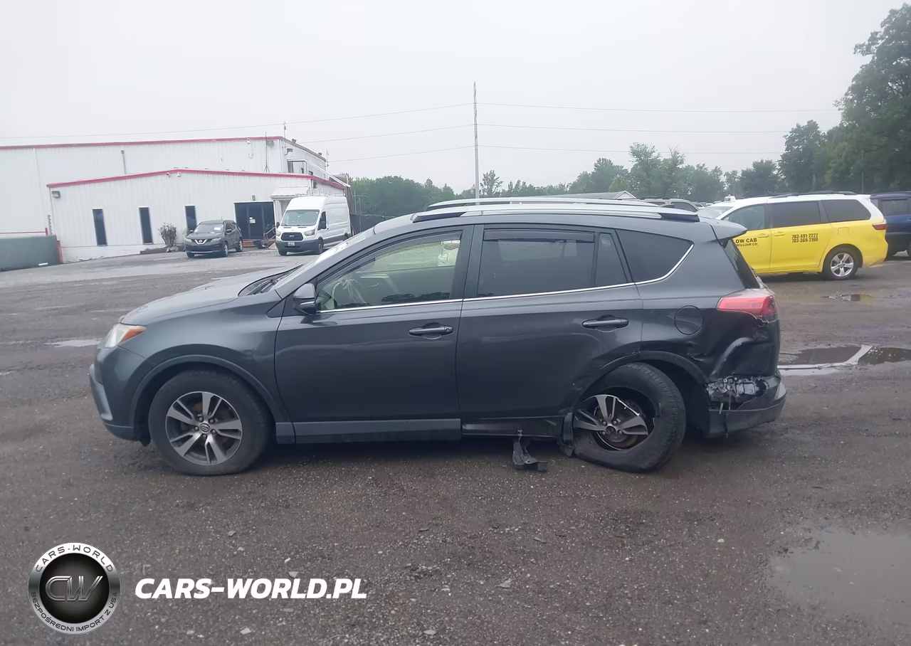 2018 Toyota Rav4 Xle VIN:JTMRFREV8JD229776 - 14