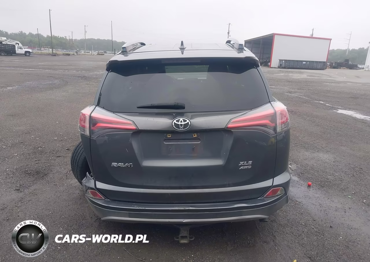 2018 Toyota Rav4 Xle VIN:JTMRFREV8JD229776 - 16