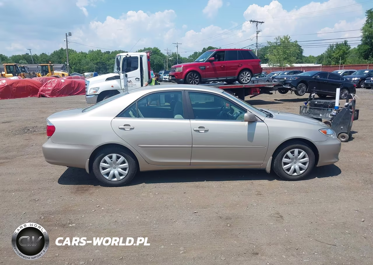 2006 Toyota Camry Le VIN:4T1BE32K56U721096 - 13