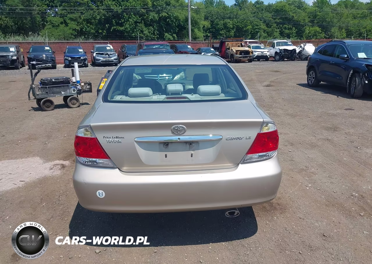 2006 Toyota Camry Le VIN:4T1BE32K56U721096 - 16
