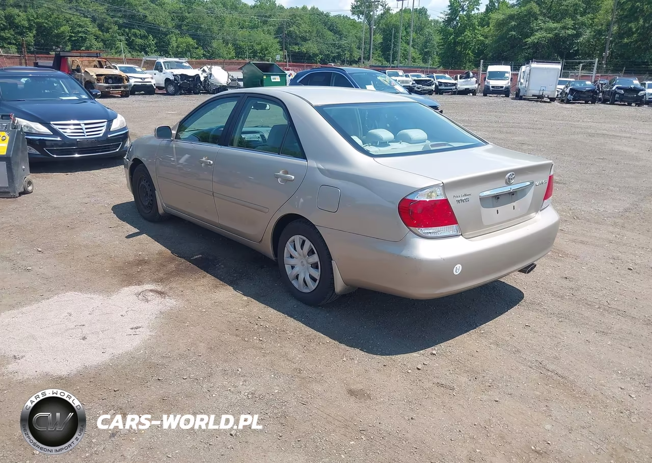 2006 Toyota Camry Le VIN:4T1BE32K56U721096 - 3