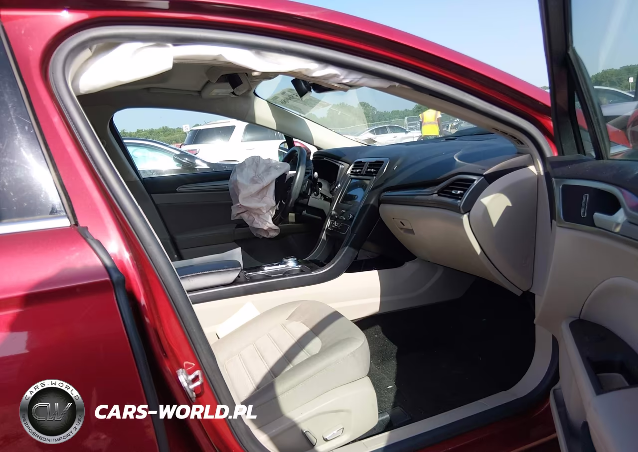 2019 Ford Fusion Se VIN:3FA6P0HD9KR102421 - 5