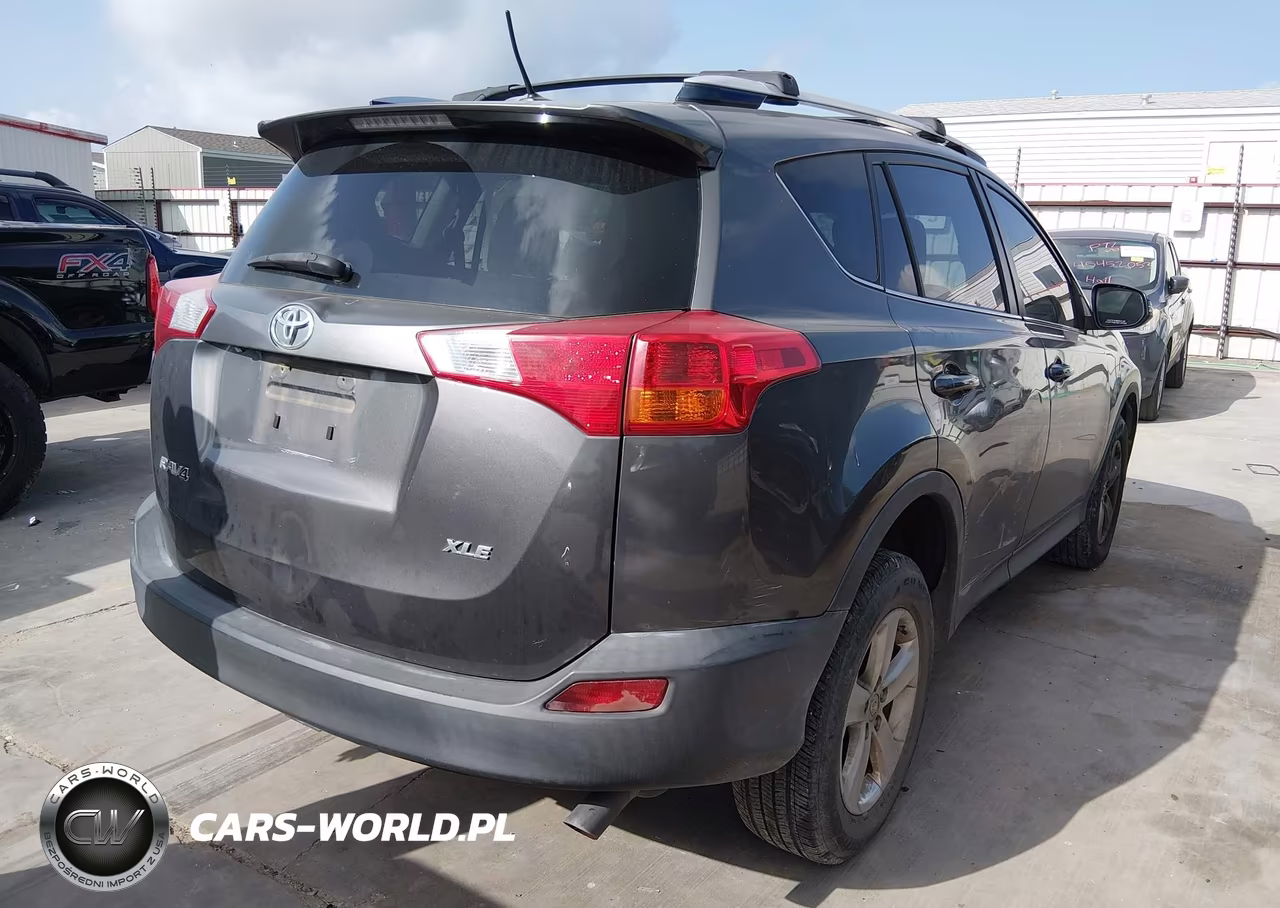 2014 Toyota Rav4 Xle VIN:JTMWFREV4EJ011991 - 4