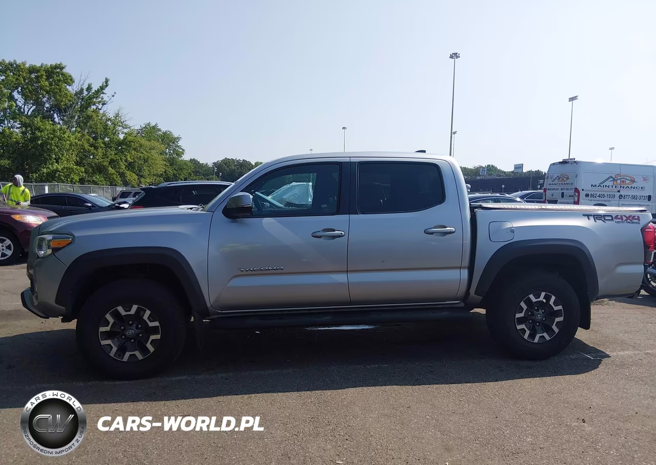 2018 Toyota Tacoma Trd Off Road VIN:3TMCZ5AN8JM174889 - 14