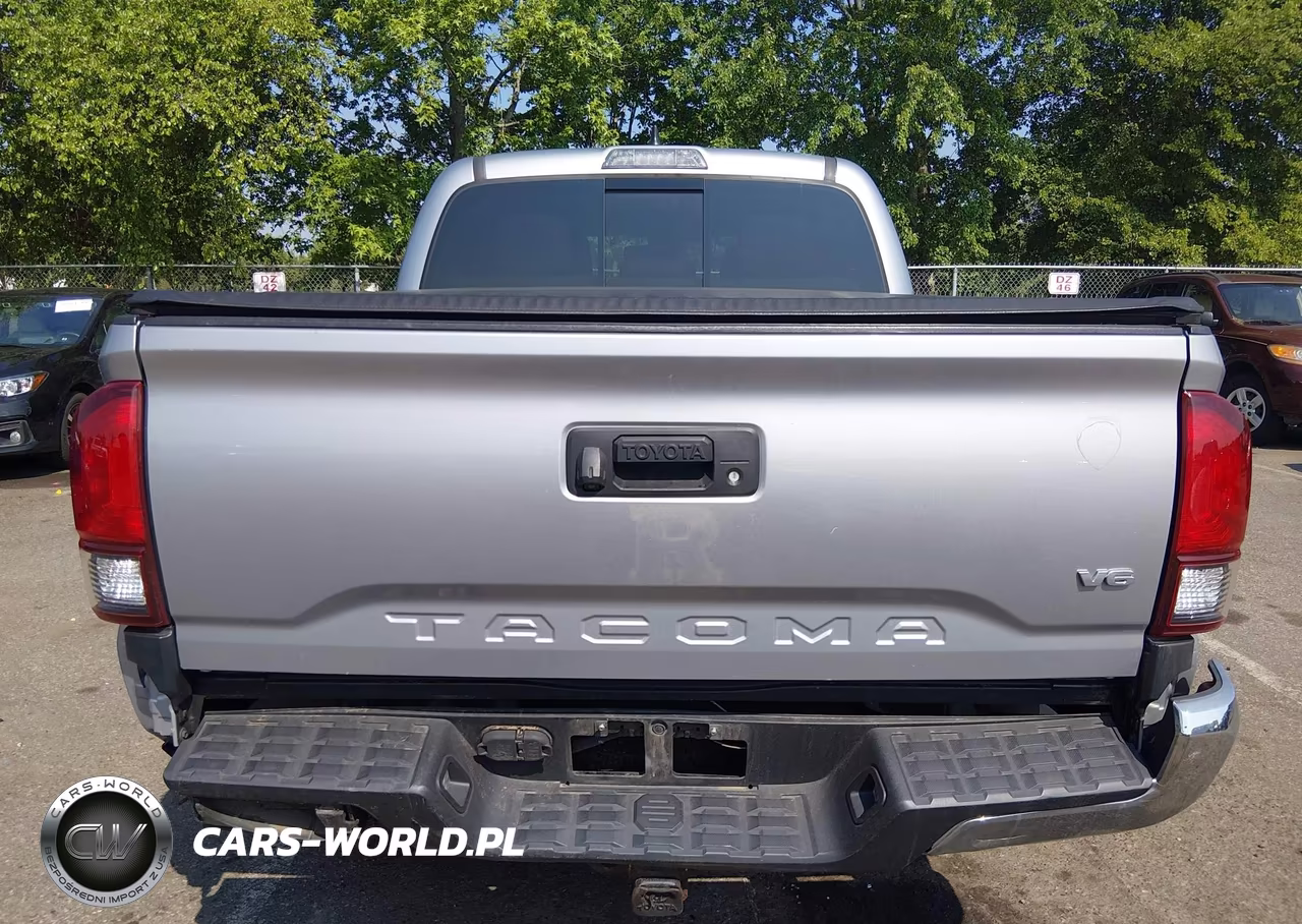 2018 Toyota Tacoma Trd Off Road VIN:3TMCZ5AN8JM174889 - 6