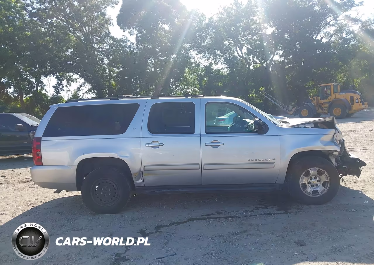 2012 Chevrolet Suburban Lt VIN:1GNSCJE0XCR122998 - 13