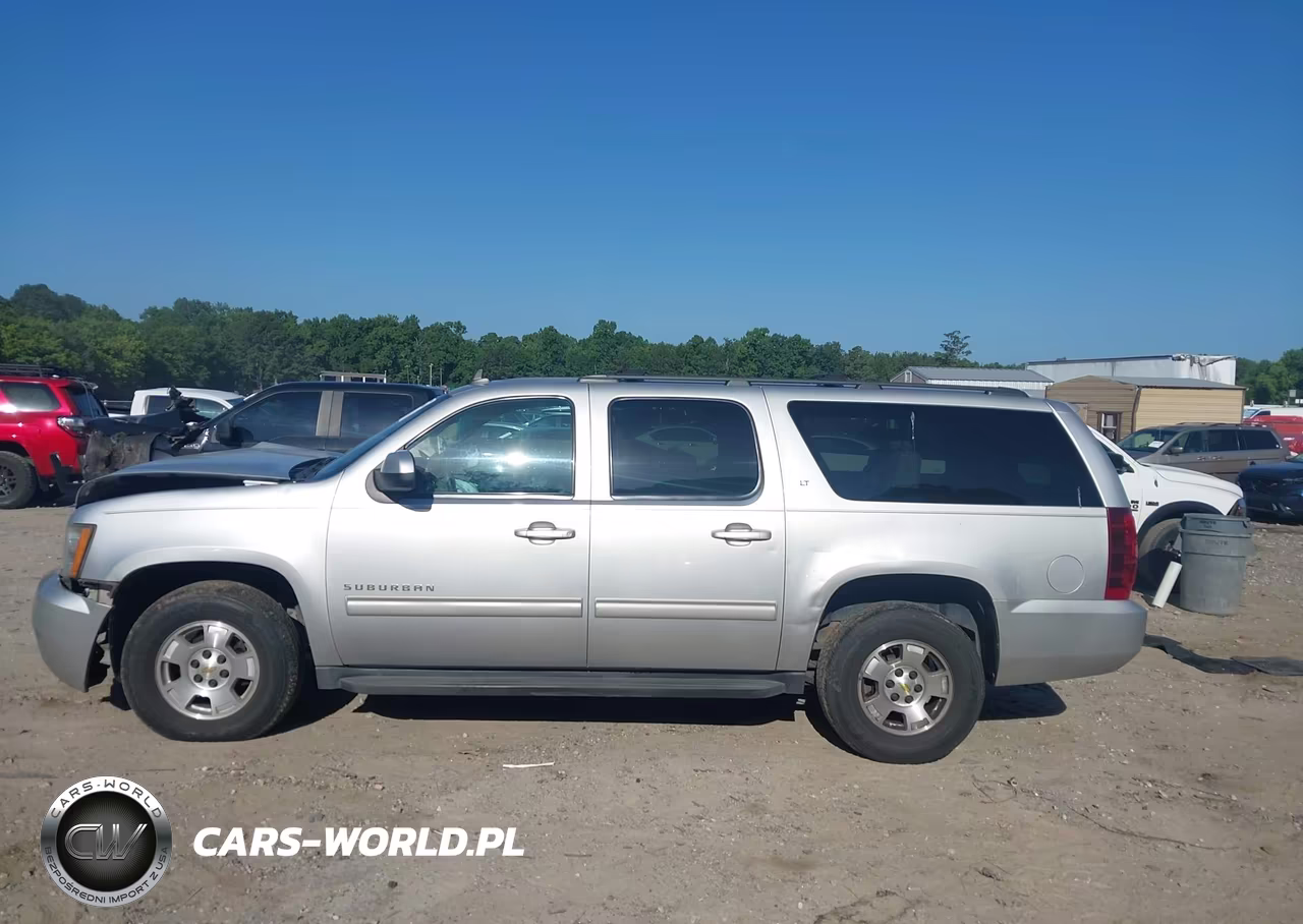 2012 Chevrolet Suburban Lt VIN:1GNSCJE0XCR122998 - 14