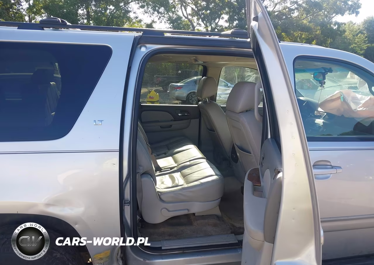 2012 Chevrolet Suburban Lt VIN:1GNSCJE0XCR122998 - 8