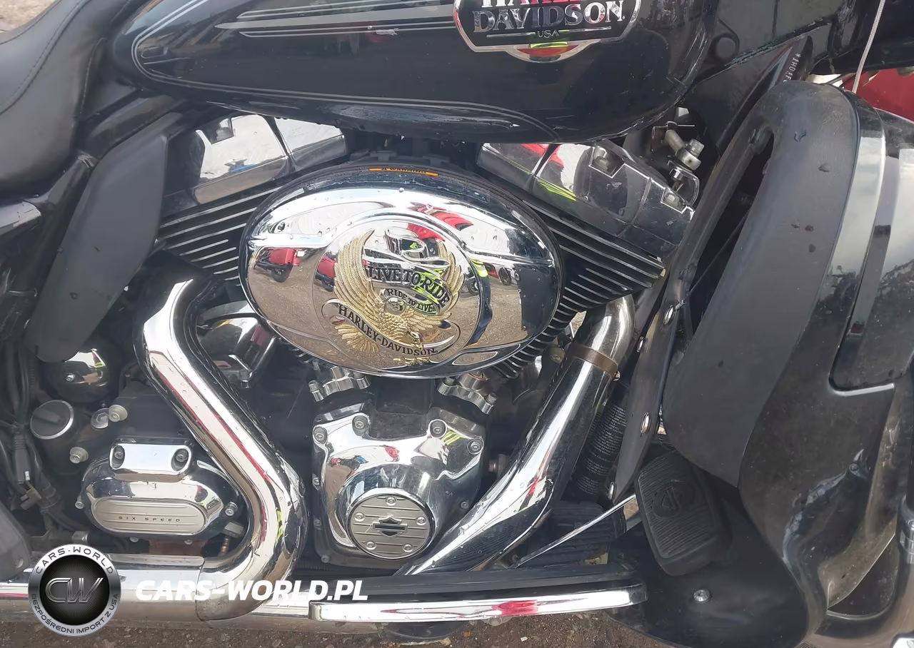 2013 Harley-Davidson Flhtcu Ultra Classic Electra Gld VIN:1HD1FCM12DB635298 - 8