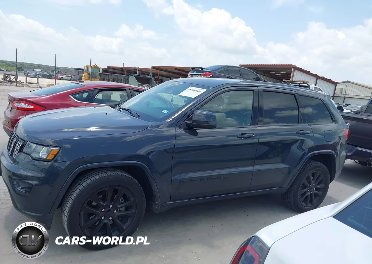 2017 Jeep Grand Cherokee Altitude VIN:1C4RJEAG9HC813358 - 14