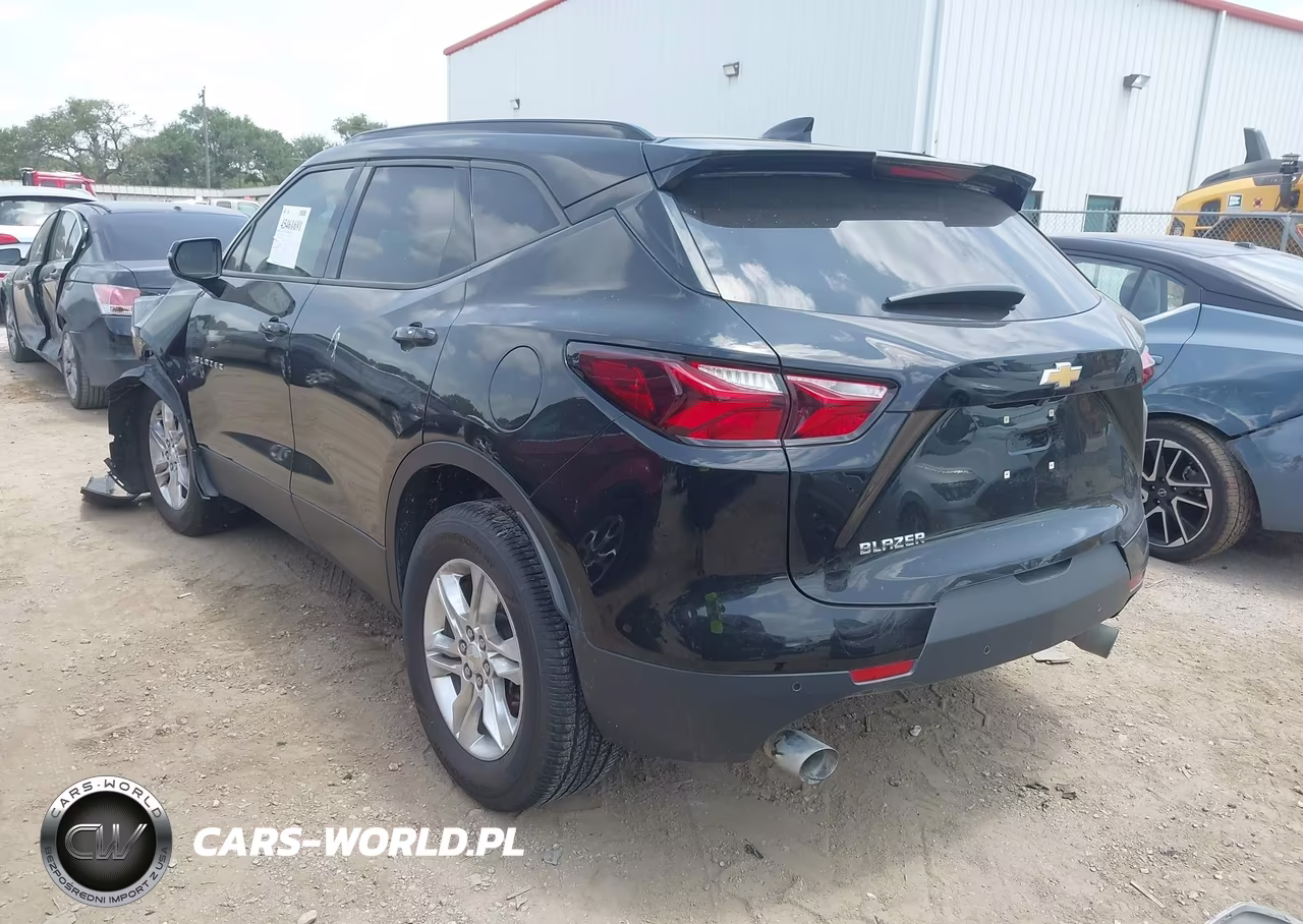 2019 Chevrolet Blazer VIN:3GNKBCRS7KS701159 - 3