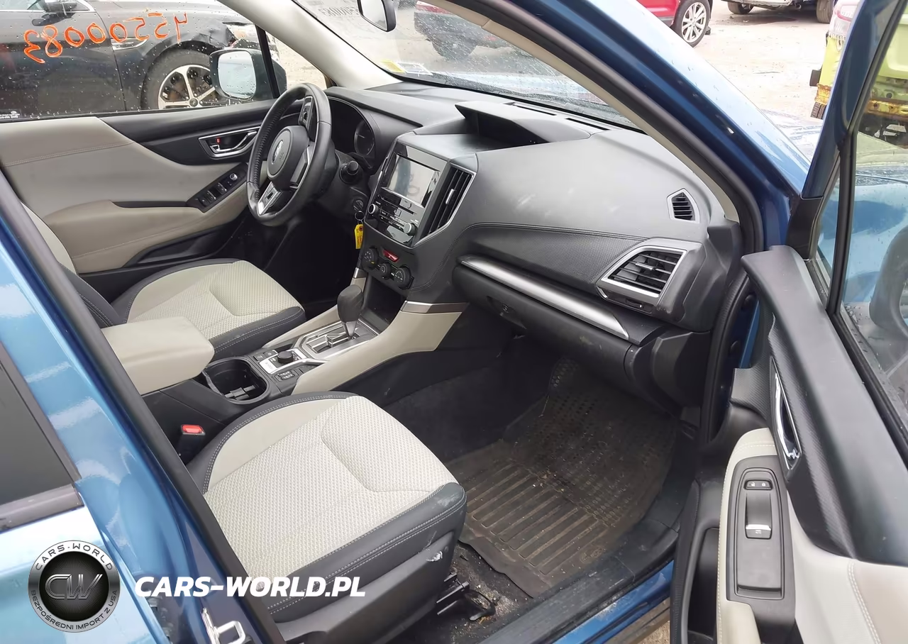 2020 Subaru Forester Premium VIN:JF2SKAGC7LH585806 - 5
