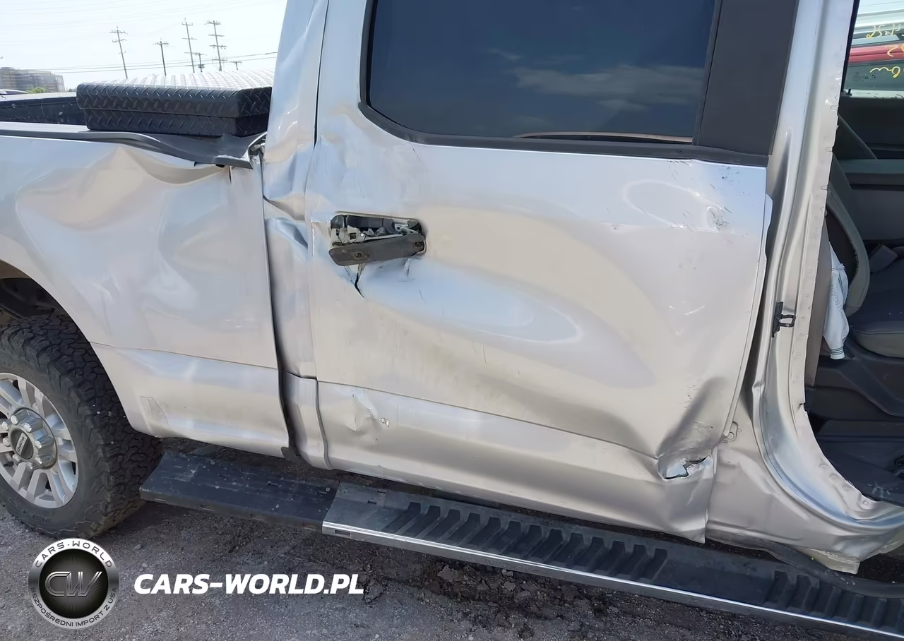 2018 Ford F-250 King Ranch-Lariat-Platinum-Xl-Xlt VIN:1FT7W2B64JED04978 - 19