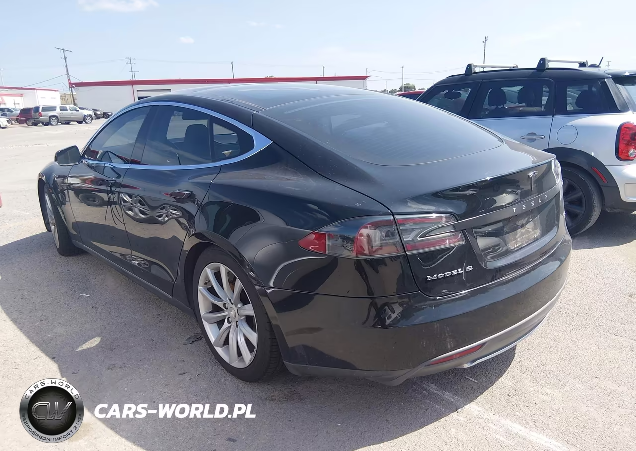 2013 Tesla Model S Performance VIN:5YJSA1DP8DFP07633 - 3