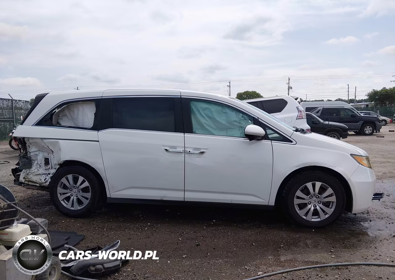 2015 Honda Odyssey Ex-L VIN:5FNRL5H61FB011927 - 13