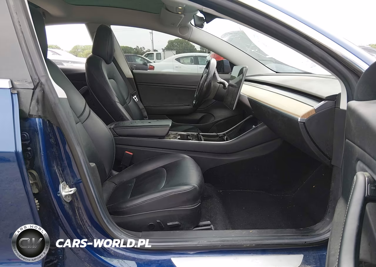 2018 Tesla Model 3 Long Range-Mid Range VIN:5YJ3E1EA1JF007242 - 5