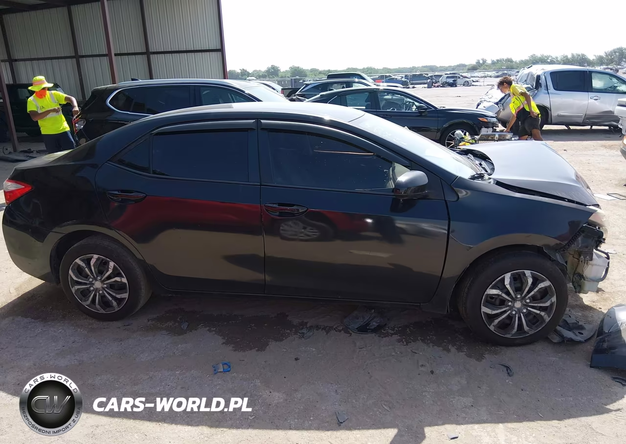 2016 Toyota Corolla Le VIN:2T1BURHEXGC631890 - 13