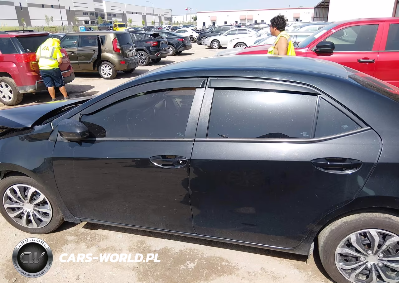 2016 Toyota Corolla Le VIN:2T1BURHEXGC631890 - 14