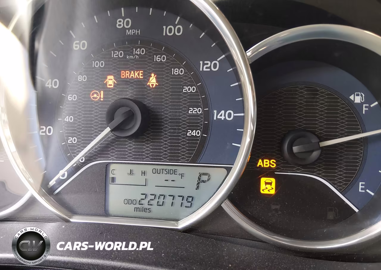 2016 Toyota Corolla Le VIN:2T1BURHEXGC631890 - 15