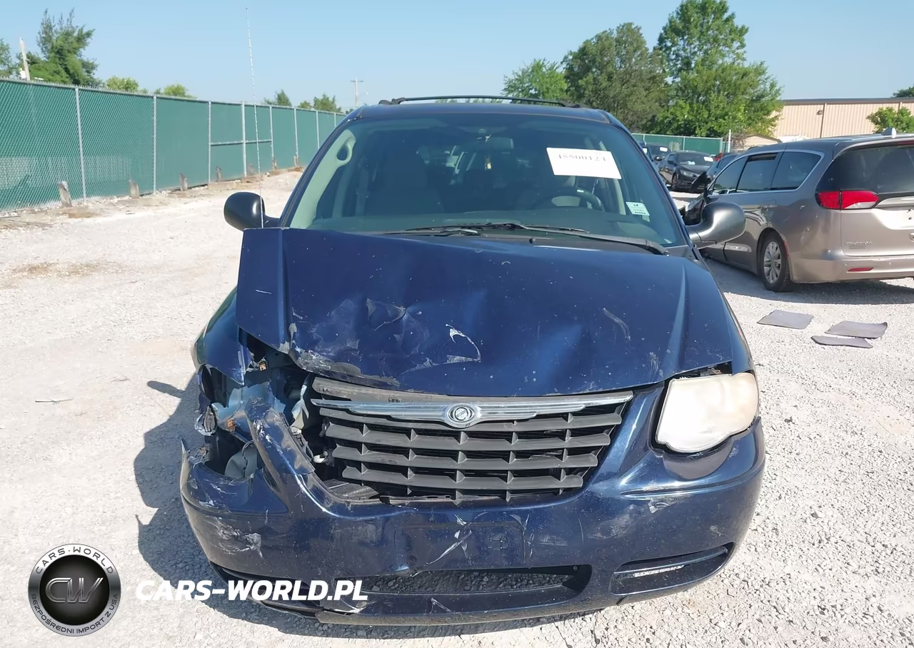 2006 Chrysler Town & Country Touring VIN:2A4GP54L56R784695 - 12