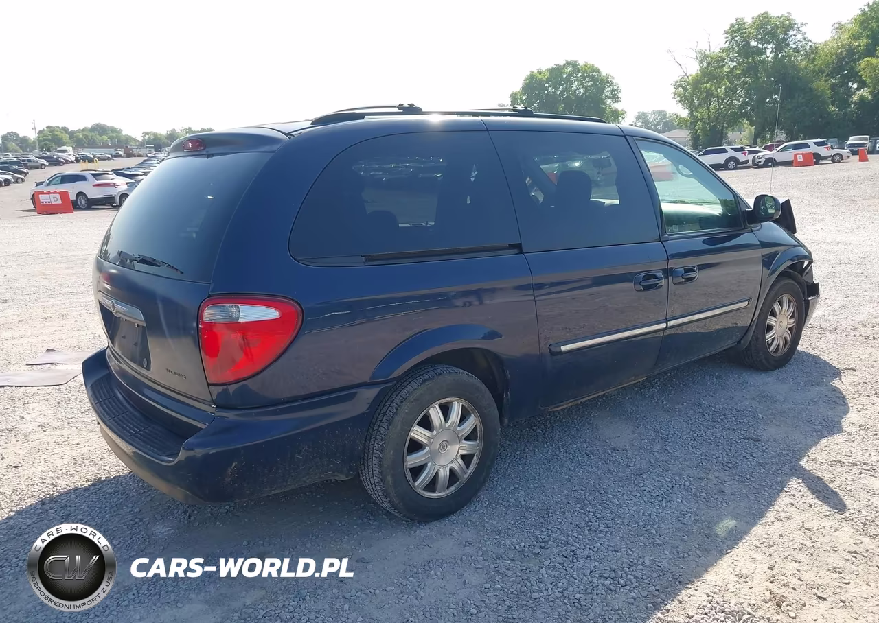 2006 Chrysler Town & Country Touring VIN:2A4GP54L56R784695 - 4