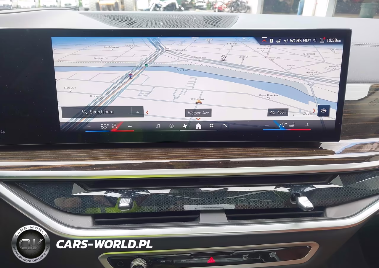 2026 BMW X7 xDrive40I VIN:5UX23EM01T9106446 - 17