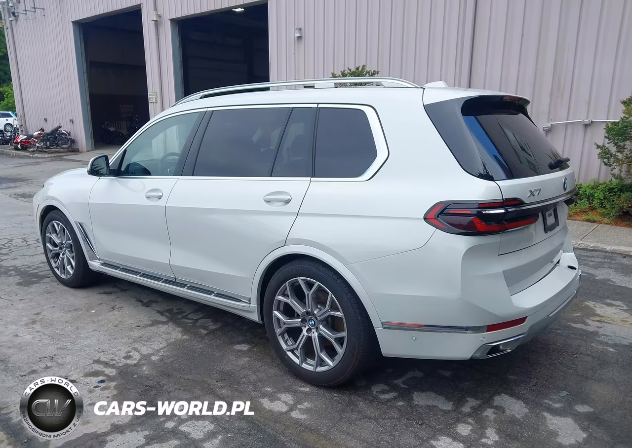 2026 BMW X7 xDrive40I VIN:5UX23EM01T9106446 - 3