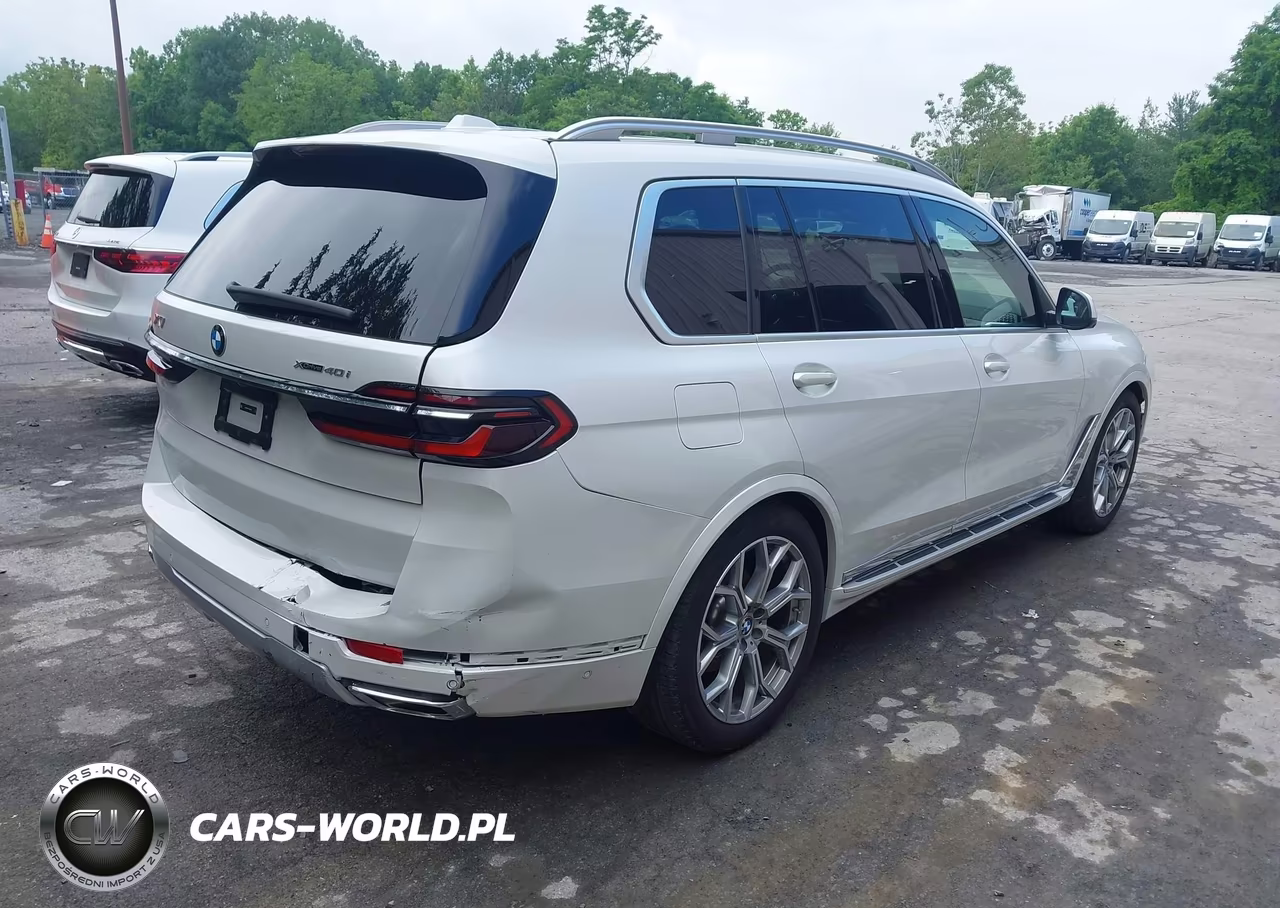 2026 BMW X7 xDrive40I VIN:5UX23EM01T9106446 - 4