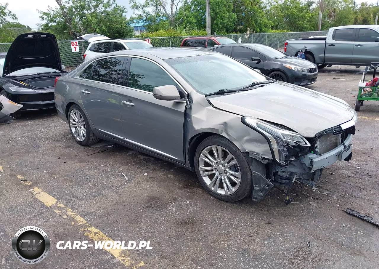2019 Cadillac Xts Luxury – zdjęcie 1 z 17