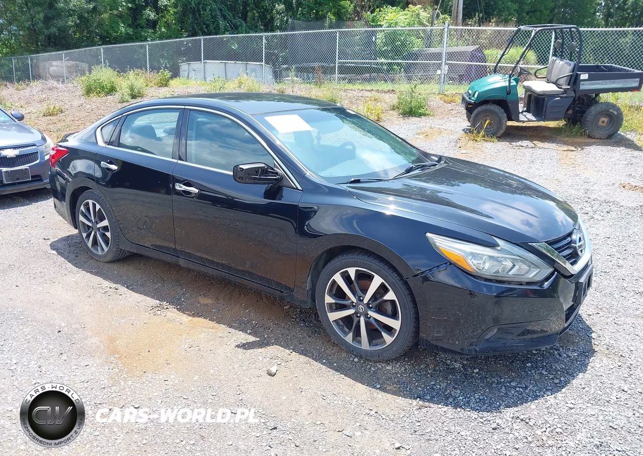 2016 Nissan Altima 2.5 Sr – zdjęcie 1 z 17