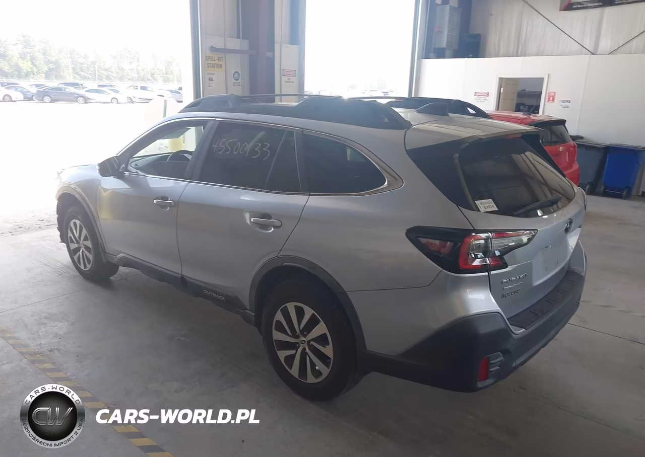 2020 Subaru Outback Premium VIN:4S4BTAEC4L3119709 - 3