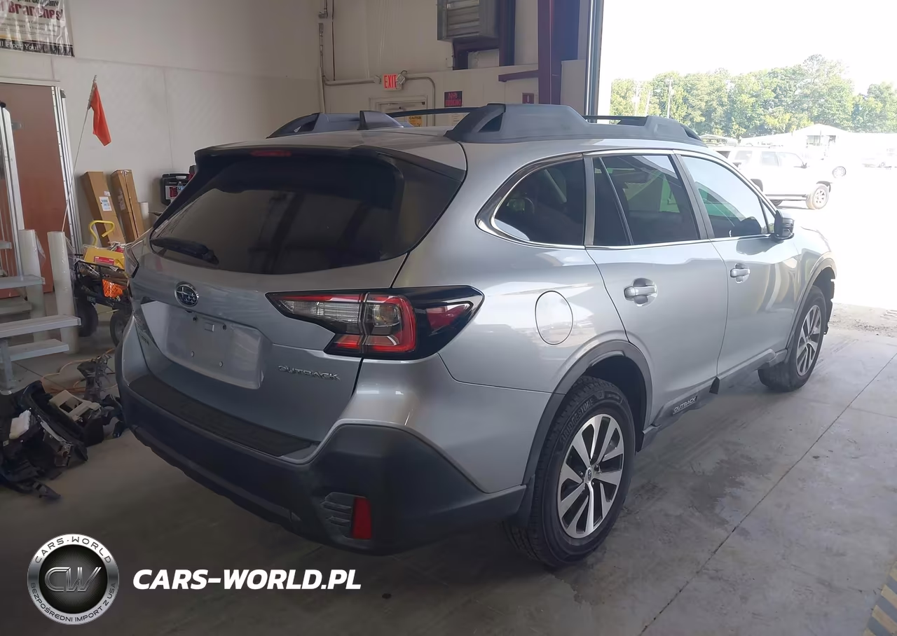 2020 Subaru Outback Premium VIN:4S4BTAEC4L3119709 - 4
