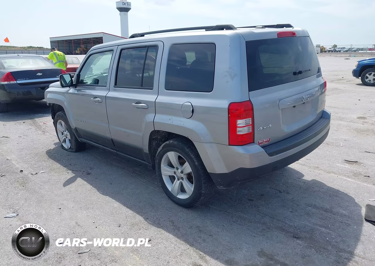 2017 Jeep Patriot Latitude VIN:1C4NJRFB6HD144169 - 3