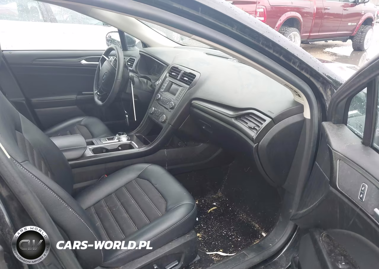 2018 Ford Fusion Se VIN:3FA6P0T98JR173966 - 5