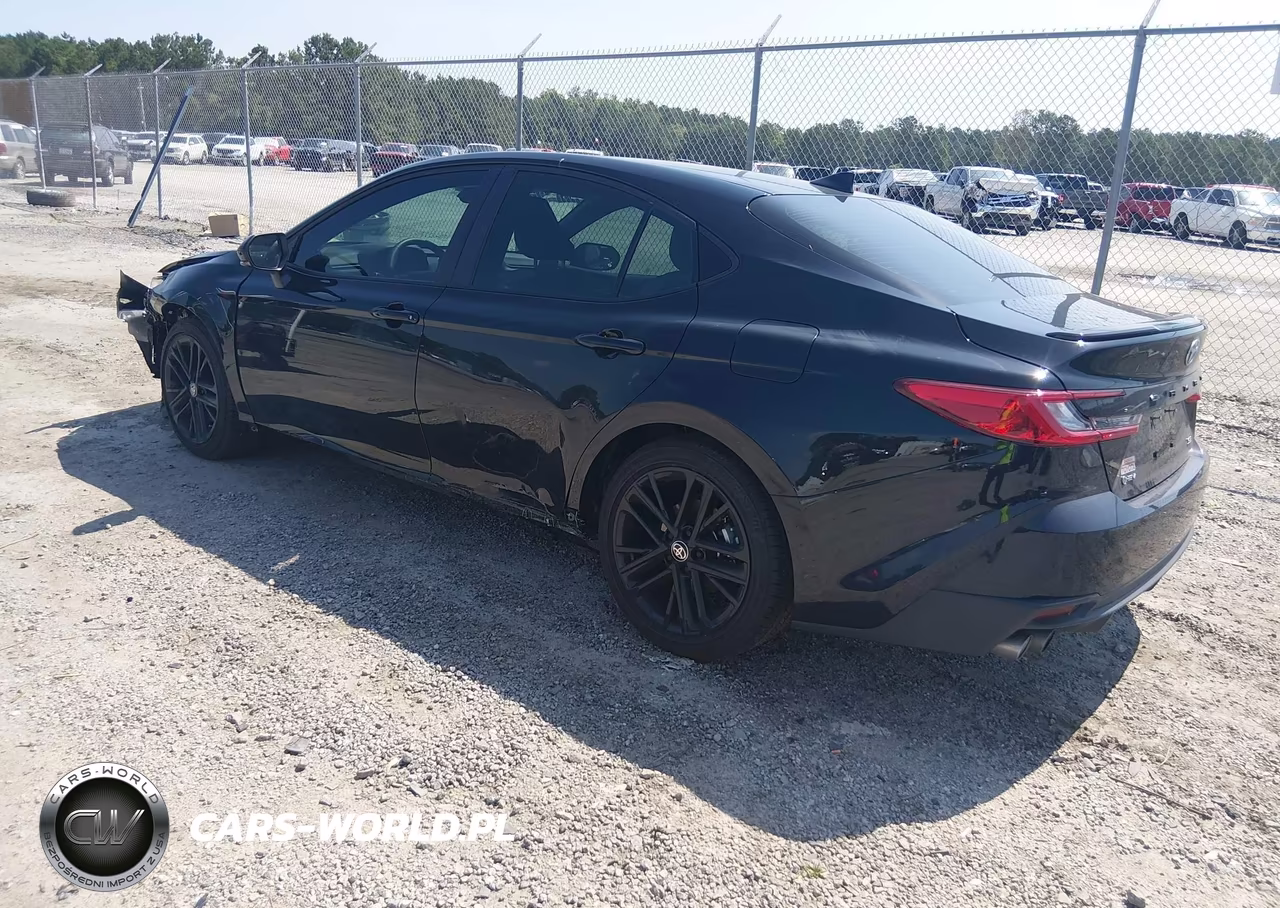2026 Toyota Camry Se VIN:4T1DAACK1TU721535 - 3