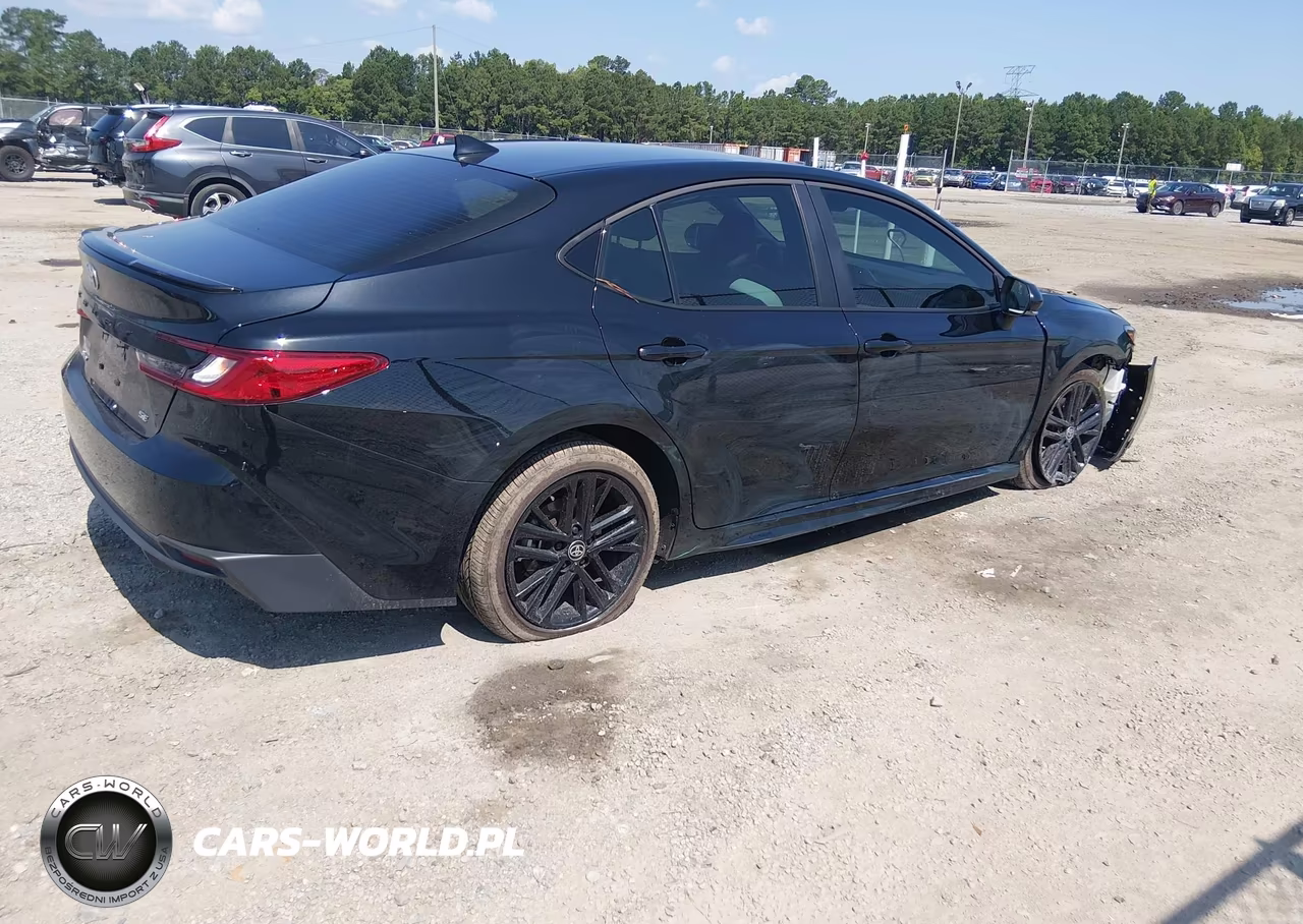 2026 Toyota Camry Se VIN:4T1DAACK1TU721535 - 4