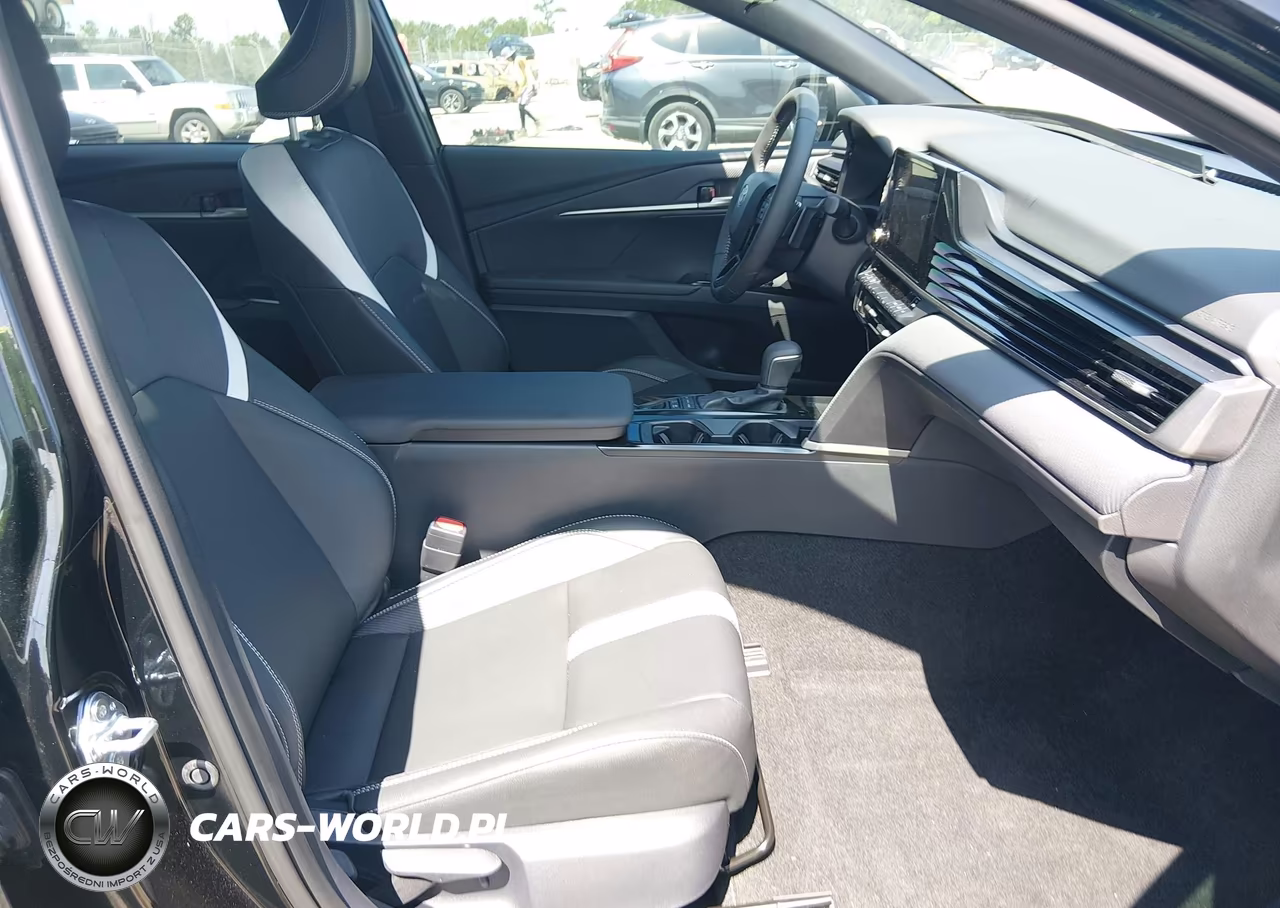 2026 Toyota Camry Se VIN:4T1DAACK1TU721535 - 5