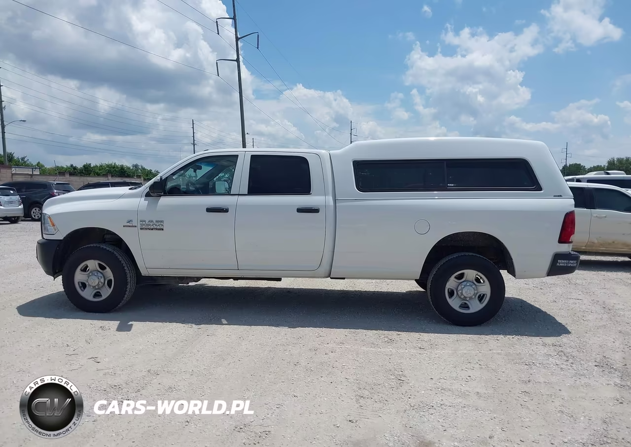 2017 Ram 3500 Tradesman 4X4 8' Box VIN:3C63R3GL0HG712768 - 14
