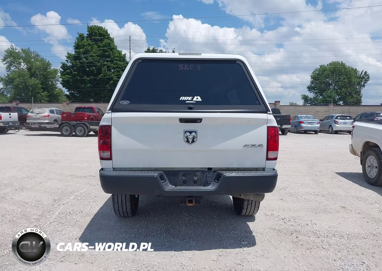 2017 Ram 3500 Tradesman 4X4 8' Box VIN:3C63R3GL0HG712768 - 16