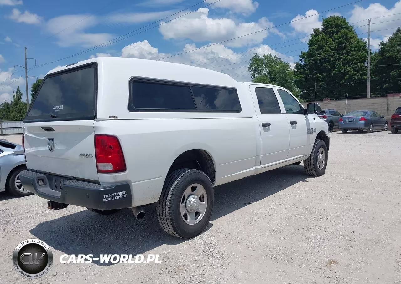 2017 Ram 3500 Tradesman 4X4 8' Box VIN:3C63R3GL0HG712768 - 4