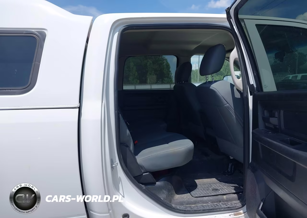 2017 Ram 3500 Tradesman 4X4 8' Box VIN:3C63R3GL0HG712768 - 8