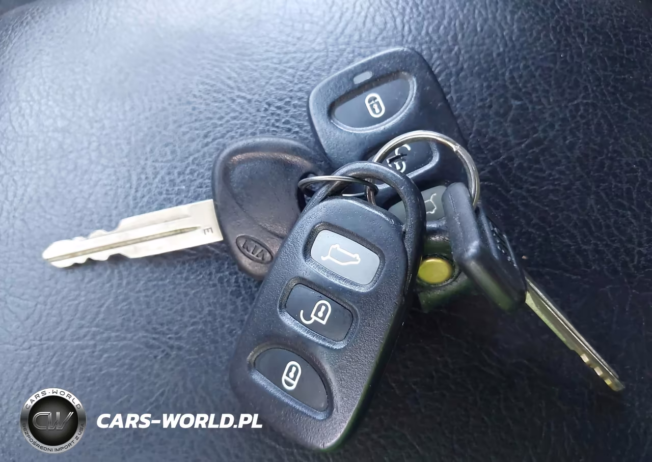 2007 Kia Sorento Lx VIN:KNDJD736075675748 - 11