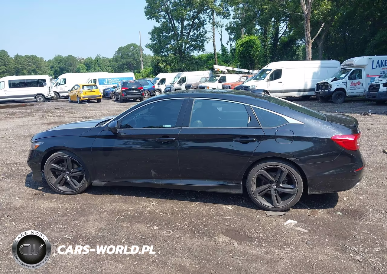 2018 Honda Accord Sport VIN:1HGCV1F30JA244878 - 14