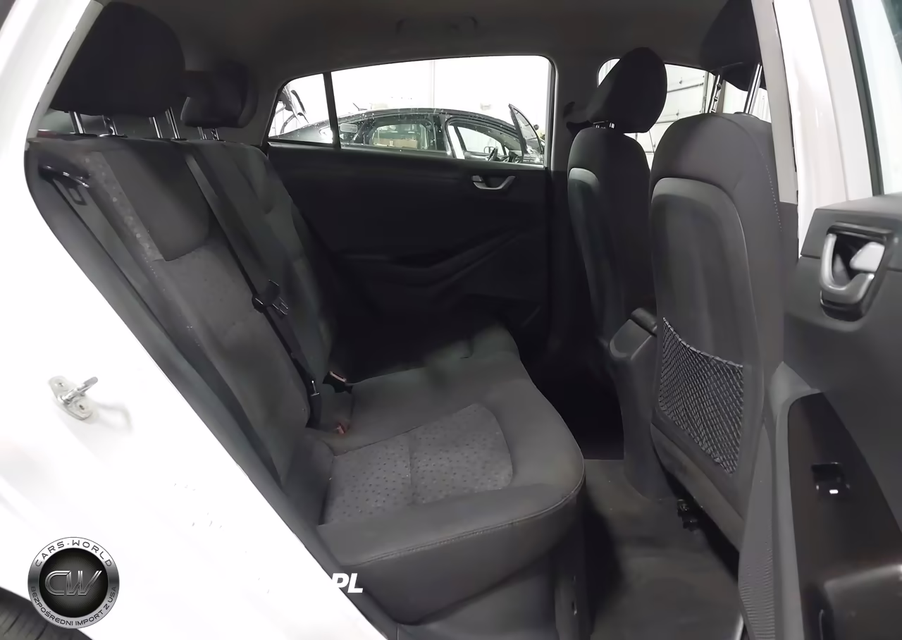 2019 Hyundai Ioniq Hybrid Blue VIN:KMHC65LC4KU168309 - 8
