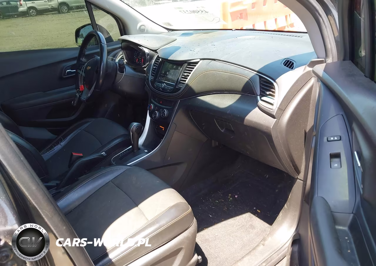 2018 Chevrolet Trax Lt VIN:KL7CJLSB0JB718225 - 5