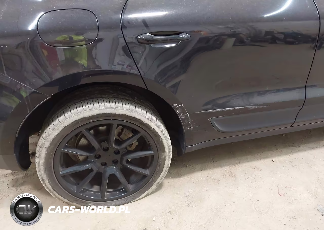 2017 Porsche Macan S VIN:WP1AB2A57HLB13733 - 6
