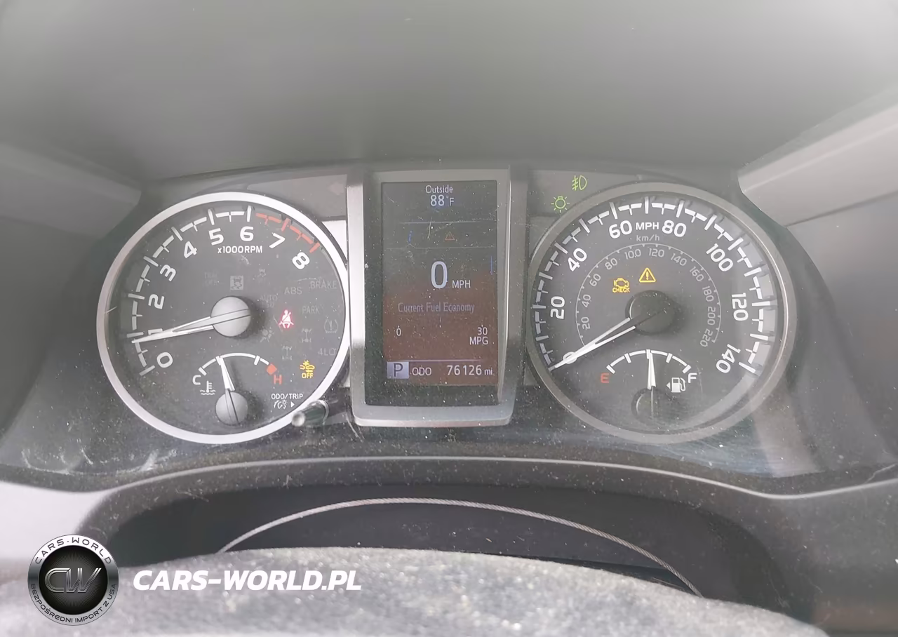 2022 Toyota Tacoma Trd Off Road VIN:3TMCZ5AN4NM475634 - 6