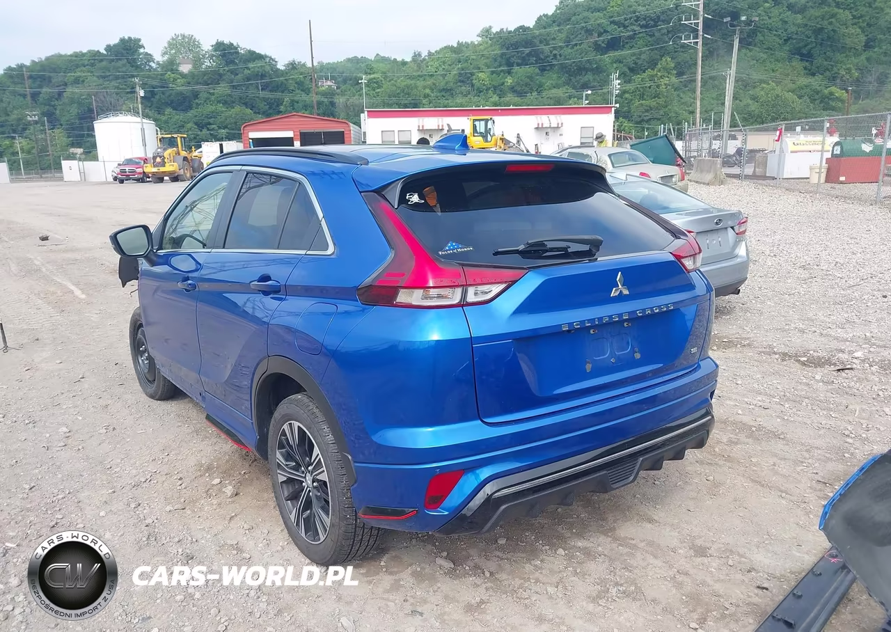 2022 Mitsubishi Eclipse Cross Se S-Awc-Se Special Edition S-Awc-Sel S-Awc-Sel Special Edition S-Awc VIN:JA4ATWAA7NZ000662 - 3