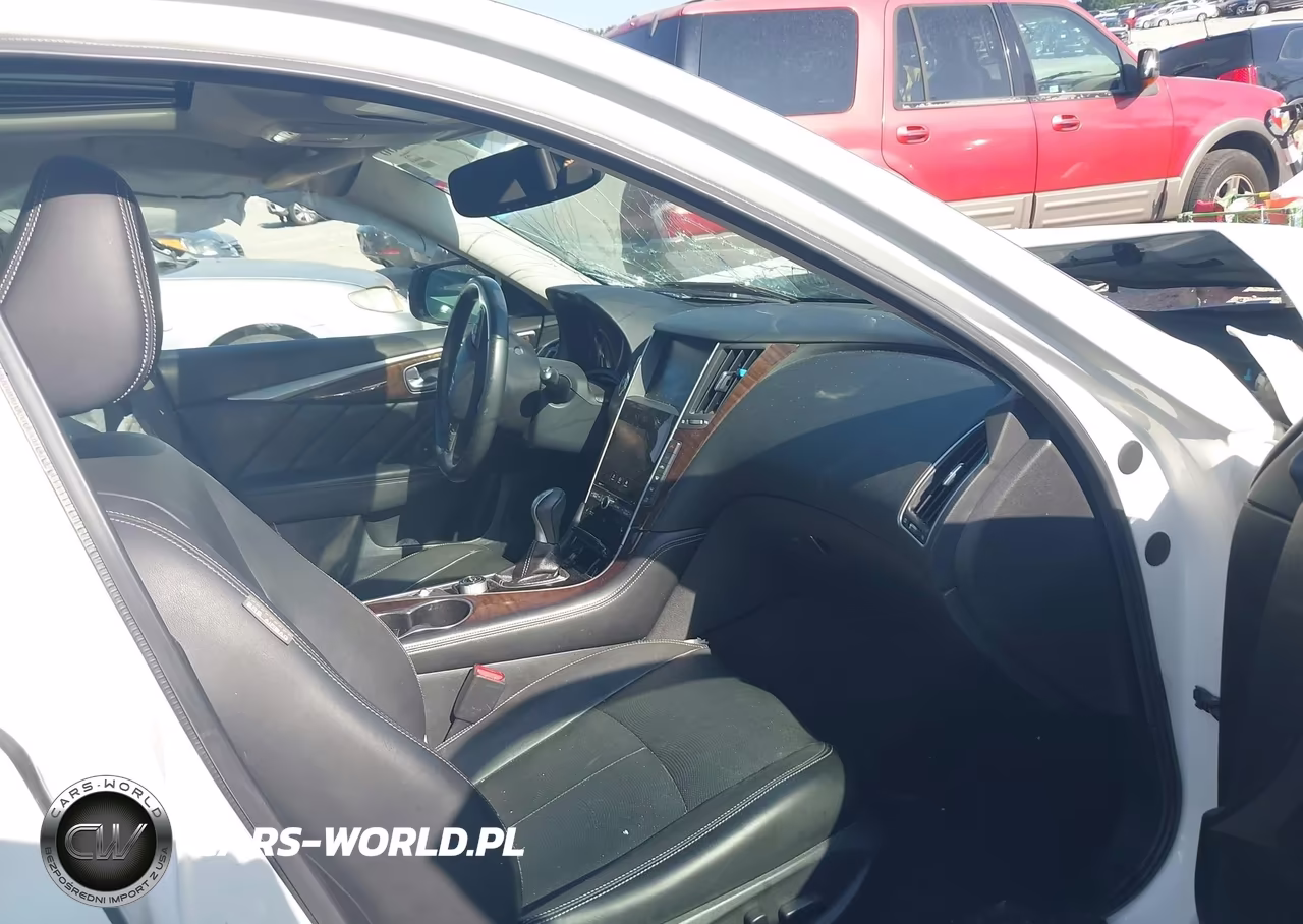 2015 Infiniti Q50 Premium VIN:JN1BV7AP3FM337216 - 5